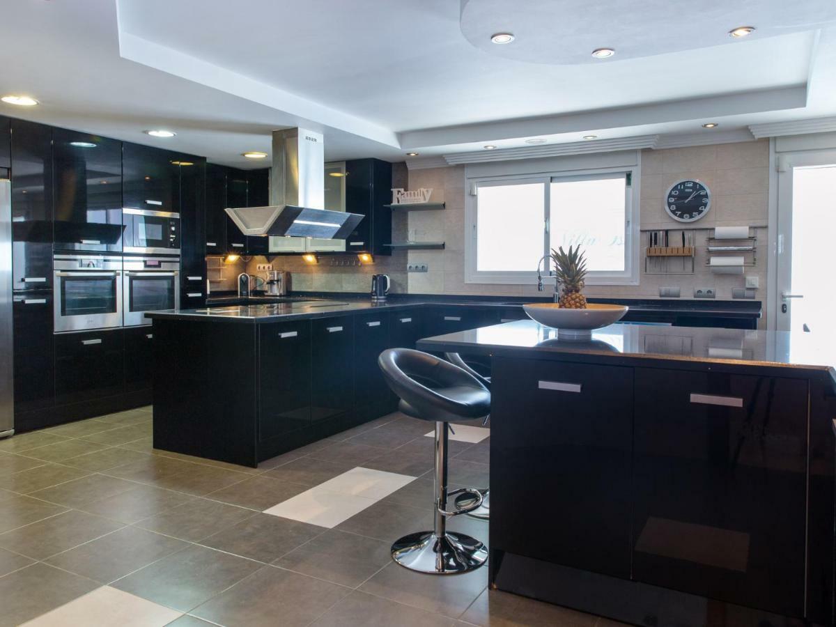 Villa Issabella Marbella Kültér fotó